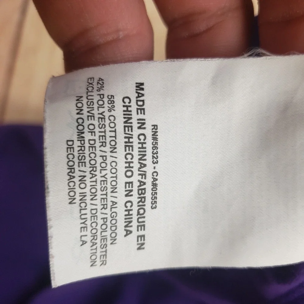 Nike Los Angeles Lakers Shirt Mens Medium Purple Long Sleeve NBA‎ Basketball